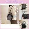 Chic And Casual Commuter Shoulder Bag 2023 Spring Collection With Zipper Closure