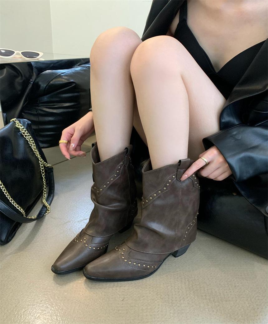 

Ретро коричневые мартинсы с V-образным вырезом, модные ковбойские сапоги в западном стиле, дизайн с заклепками, сапоги-трубы, женские короткие сапоги, летние тонкие 39 хаки
