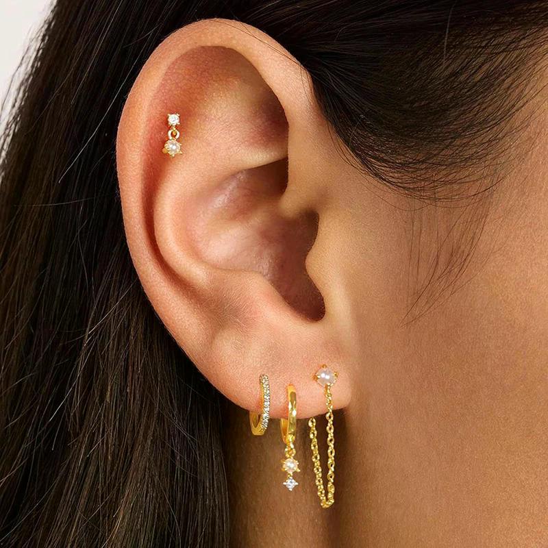 4PCS Chain Huggie Earring Set For Women Fashion Flower Tragus Hoop Earrings Bulk Cartilage Piercing Helix Jewelry Lobe Earing