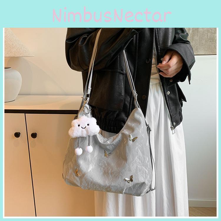 Large Capacity Designer Pu Backpack With Silver Butterfly Decoration For Commuting