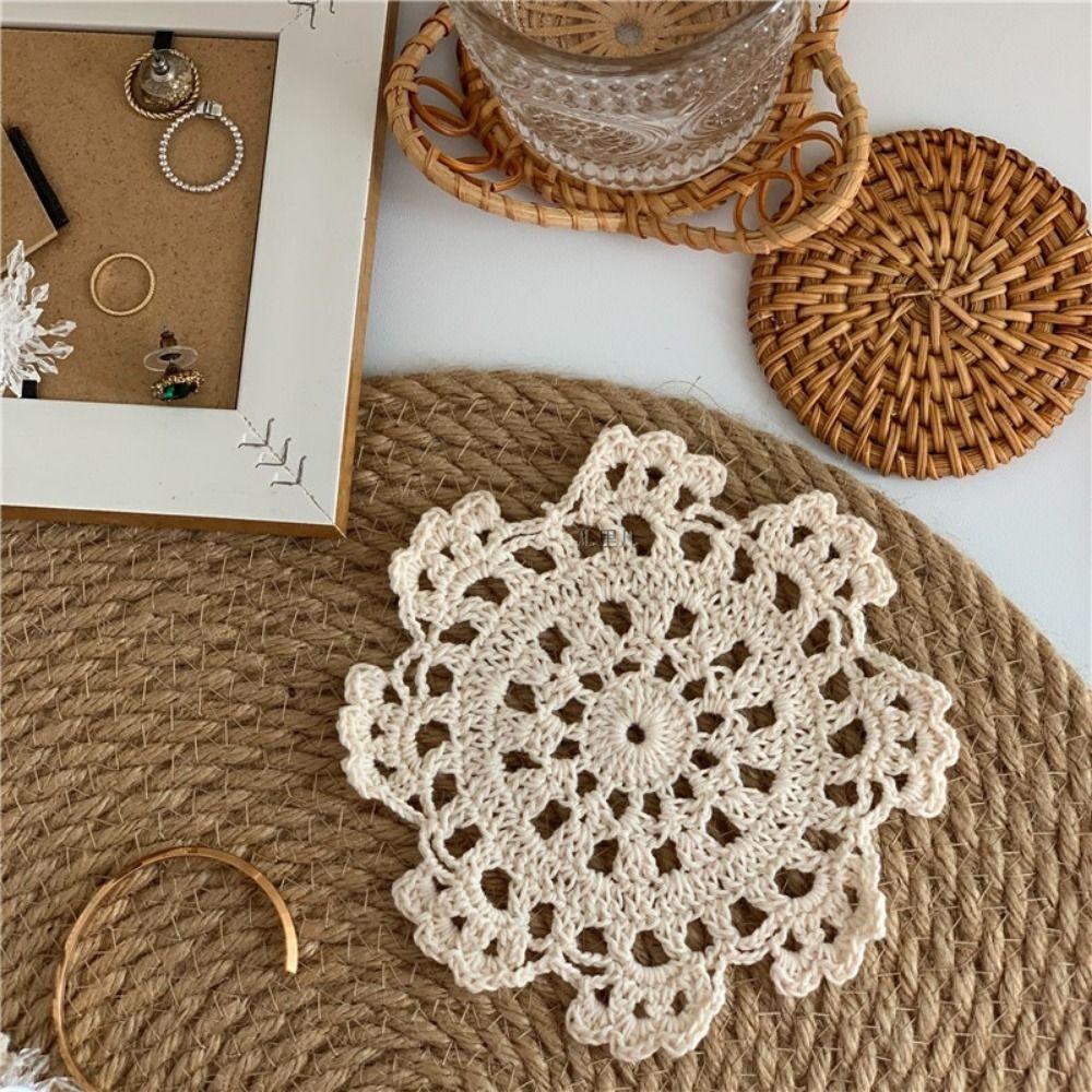2/4Pcs Vintage Lace Floral Coasters Knitted Texture Drink Coasters Hot Pads Wedding Party