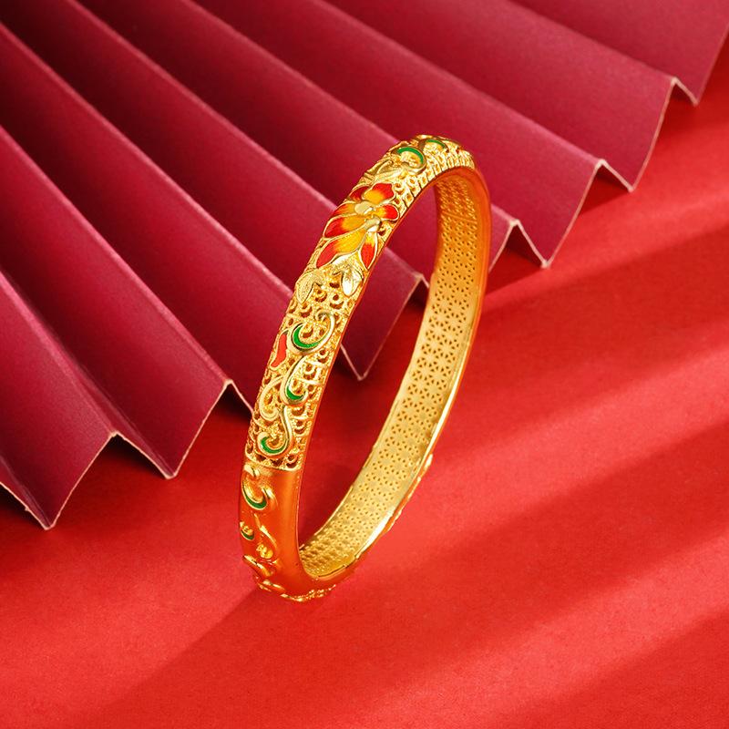 New Hollow Closed Lotus Plum Blossom Palace Pattern Ladies Retro Temperament Bracelet 17CM