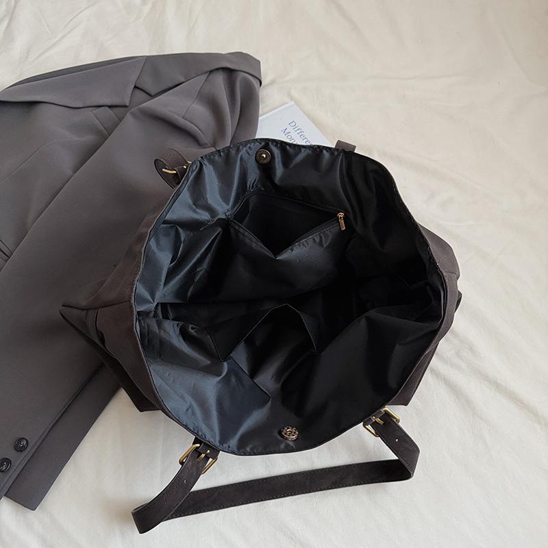 Large-capacity Tote Bag - Fashionable Women's Commuter Bag with A Single Shoulder Strap