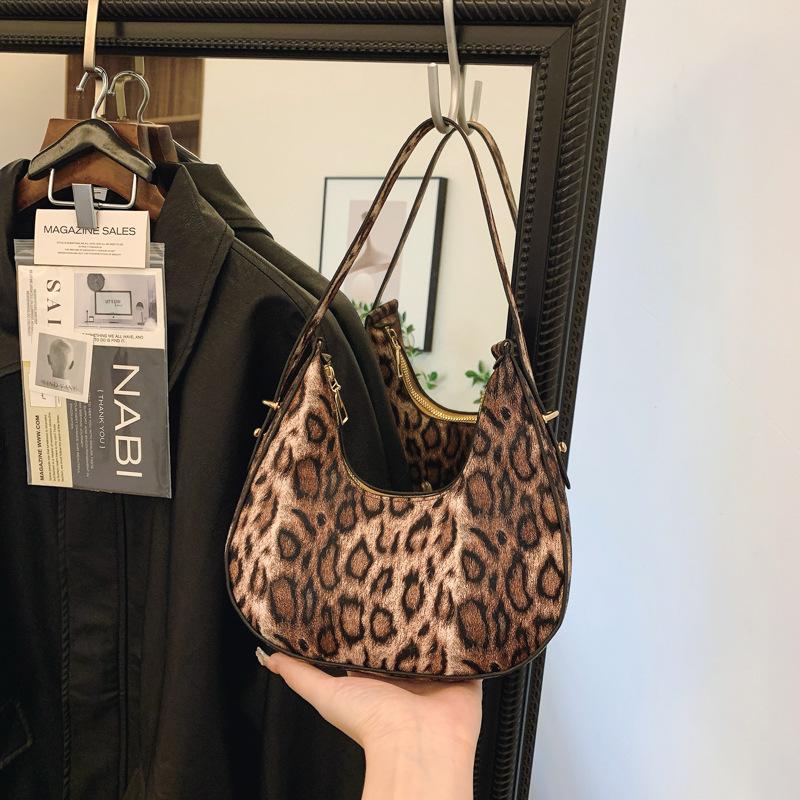 Fashion Personalized Leopard Print Dumpling Bag Women 2025 Autumn New High-value Retro Versatile Foreign Style Shoulder Armpit Bag