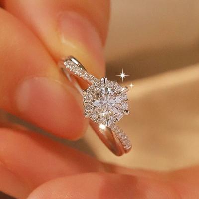 Huitan New Trendy Women Wedding Rings Modern Fashion Design Cubic Zirconia Rings Engagement Accessories Luxury Lady's Jewelry