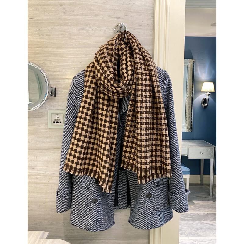 NINA SOLOR Double-Sided Houndstooth Wool Scarf Shawl