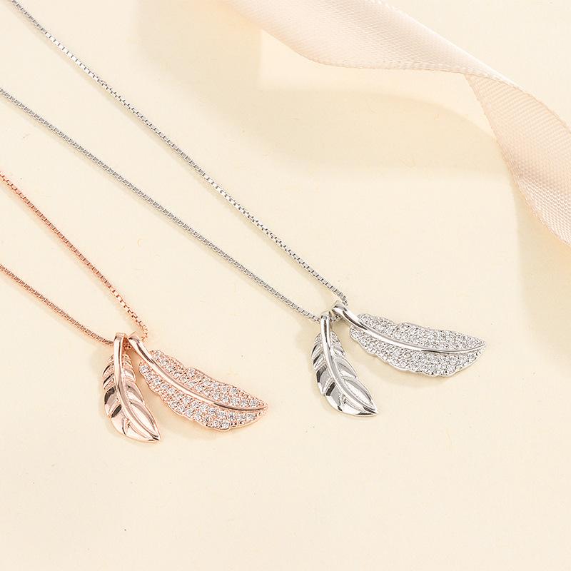 Leaf Necklace for Women Japanese and Korean Simple Student Mori Feather Pendant Clavicle Chain Neck Chain