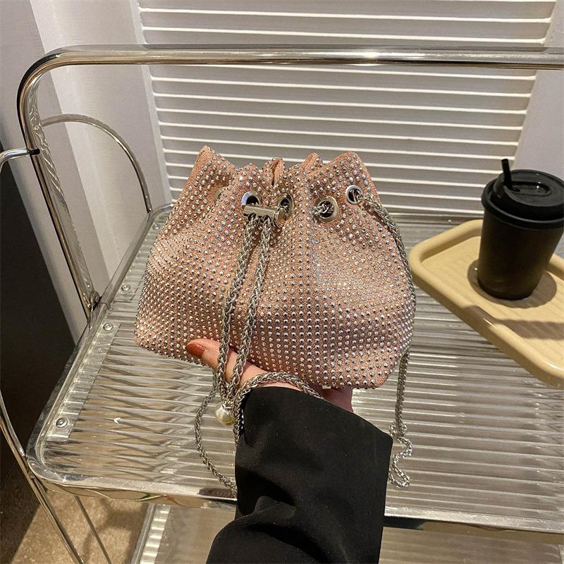 Fashion Trend Small Bag Women's Spring New Bright Diamond Messenger Bag Chain Bucket Bag