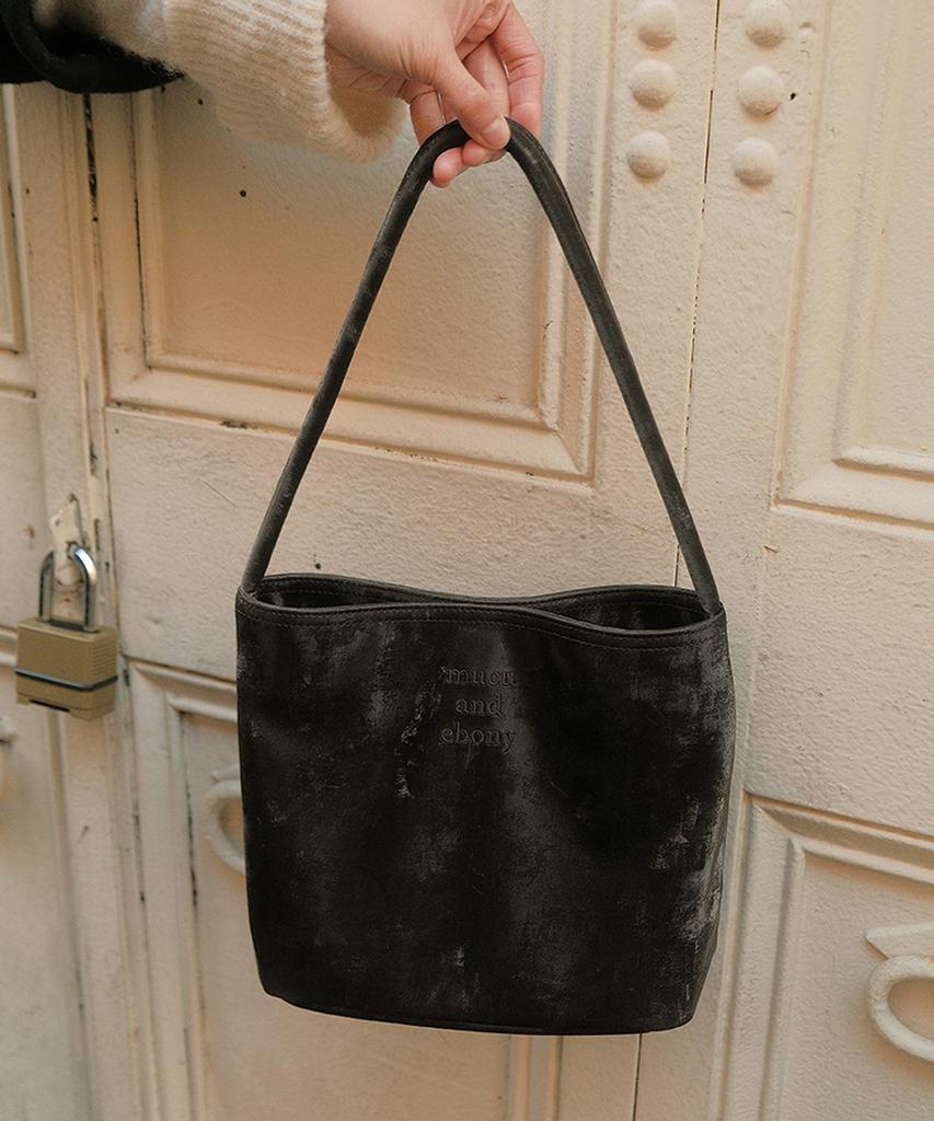 Mucu And Ebony Nearbreeze Bag _ Ebony Black