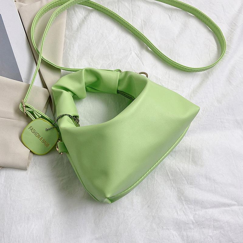 

Niche design shoulder small bag women s 2024 spring new fashion simple messenger bag casual commuter handbag зелений