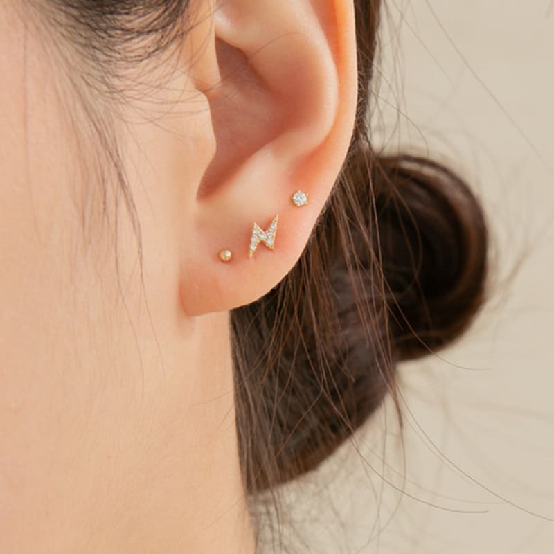 LUNNE 14k Lightning Cubic Piercing (14k Gold) (Bar Thickness 1mm) #PIB10