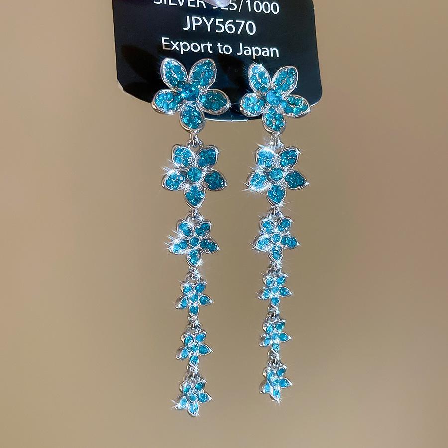 Silver Needle Cubic Zirconia Flower Tassel Earrings for Women: Exquisite, Elegant, and Fashionable Ear Studs with a Light Luxury Feel