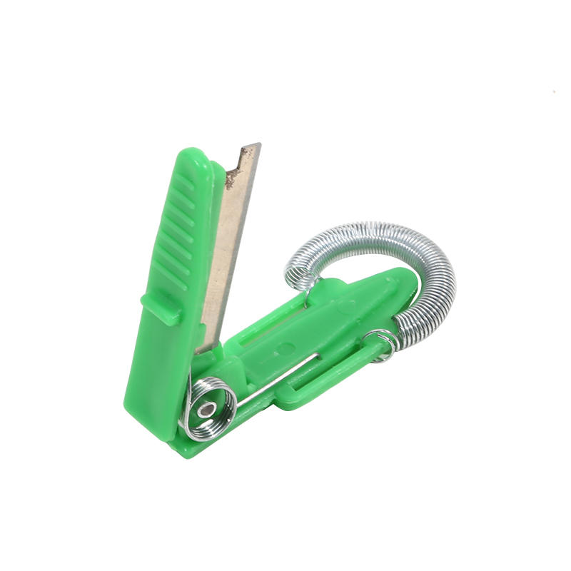 4PCS Lightweight Finger Gardening Shears Picking Mini Cutter Multifunctional Thumb Knife For Plant Leaf Trimming Fruit Picking And Garden Pruning Task