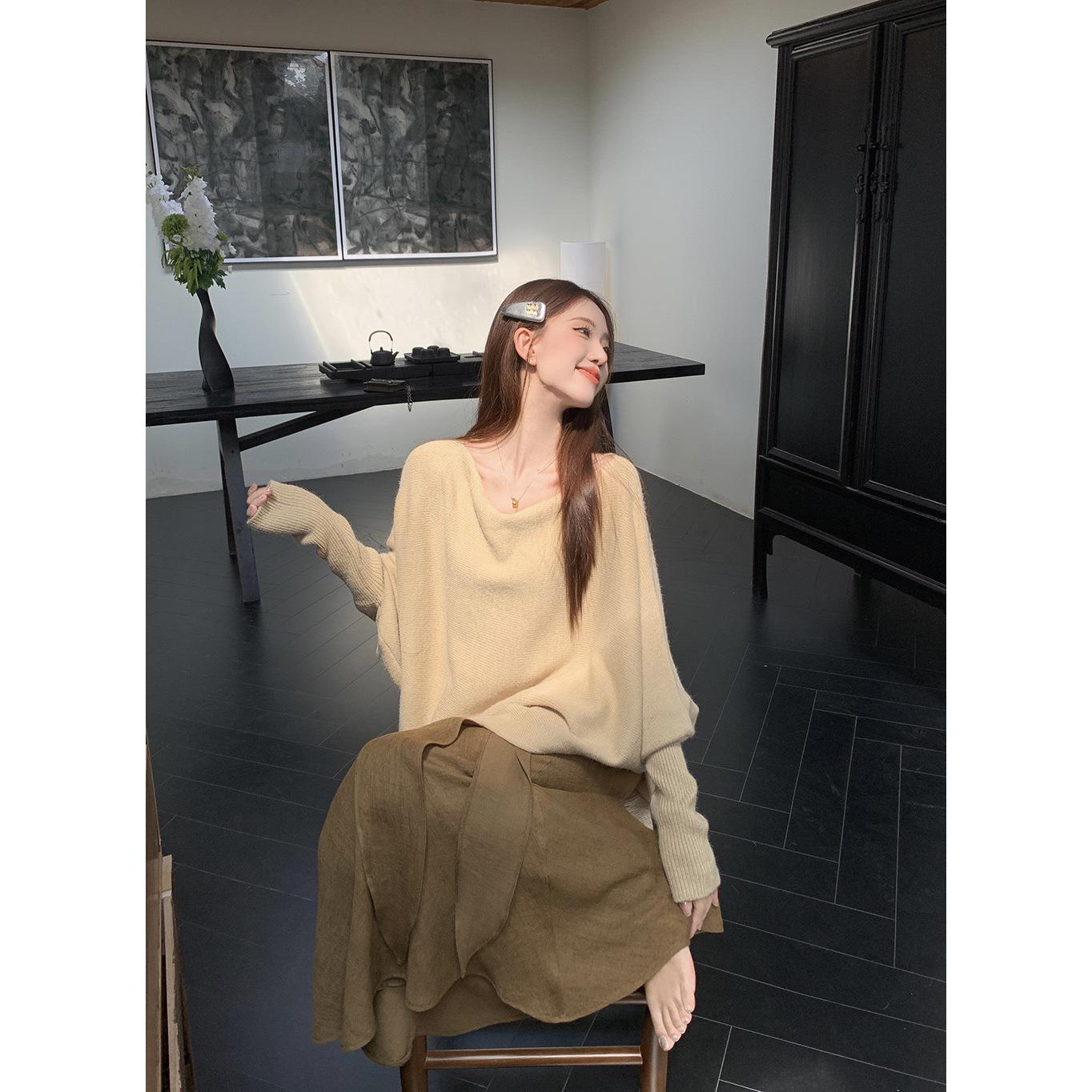 

2026 Spring Women s Irregular Knit Sweater & High Waist Fishtail Skirt Set S (suggested for 40-50 kg)