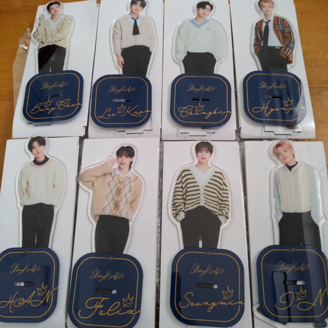 [Б/У] Stray Kids Хёнджин, Феликс, Рино Акриловая подставка Family Mart