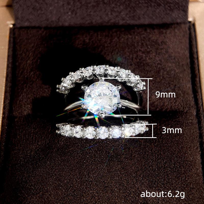 Luxury Stylish Women's Ring with Zirconia Sparkle Bright Engagement Wedding Bridal Ring Timeless Gorgeous Party Accessories