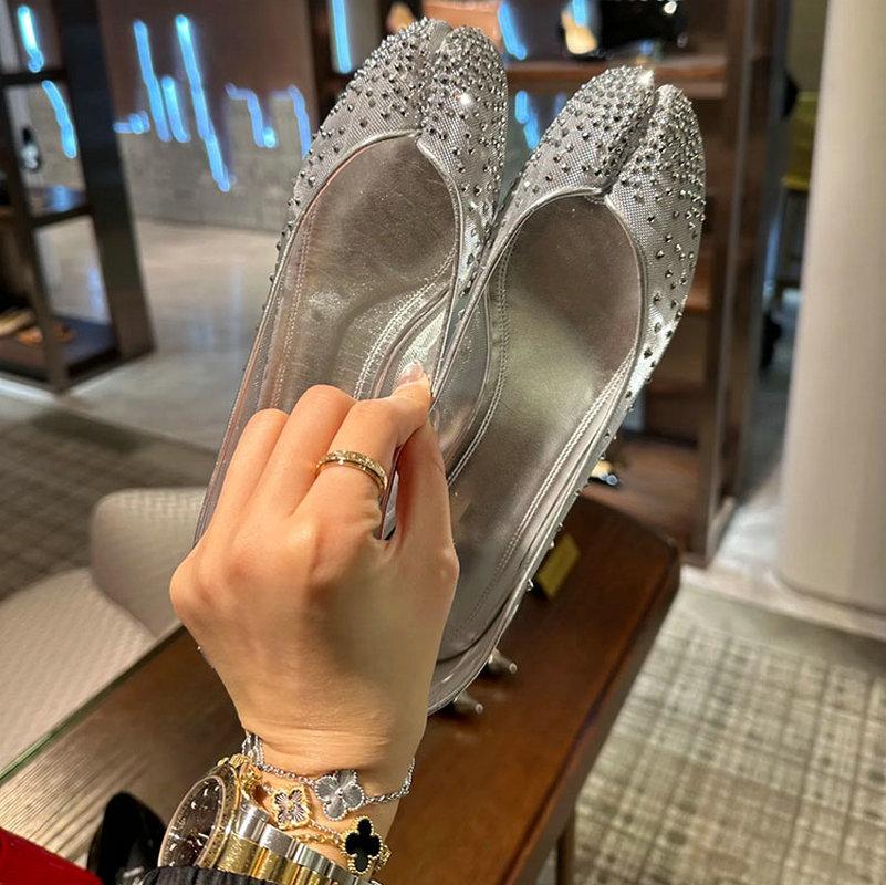 Fashion A Niche Toe Separation Ballet Shoe For Women In 2025, A Stylish And Versatile Casual Mary Jane Shoe For Summer Outings