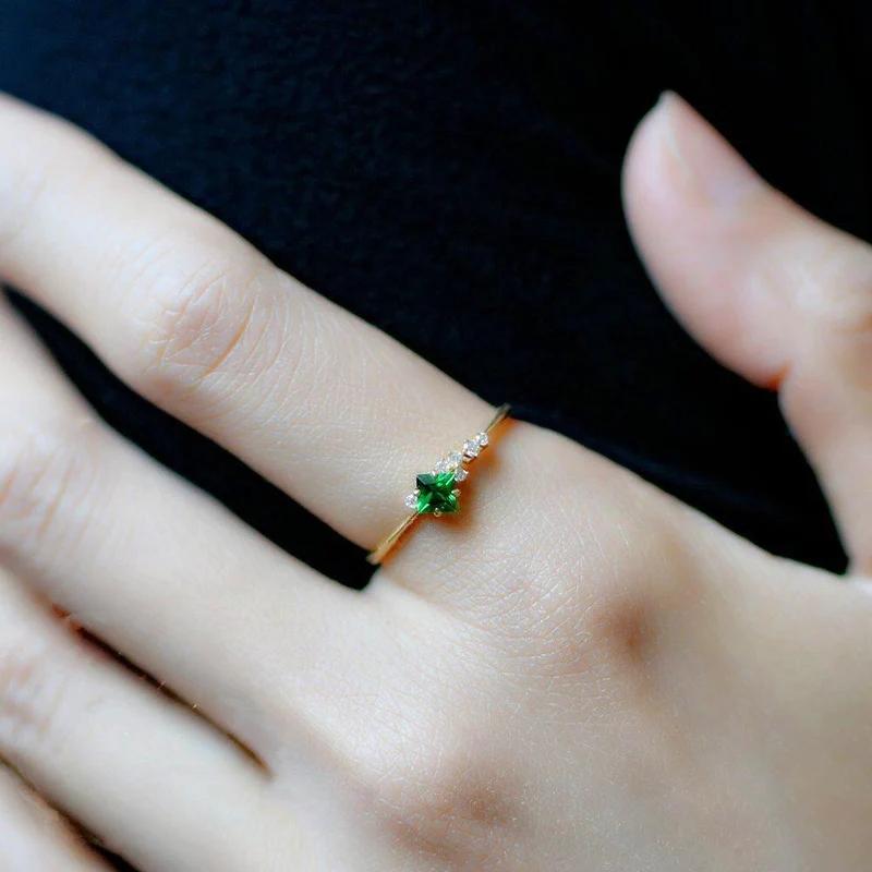 Aesthetic Green Cubic Zirconia Rings for Women Newly Designed Wedding Band Accessories Temperament Female Jewelry Bulk