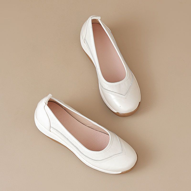 [Full Leather Inside and Outside] Soft Sole Comfortable Mother 2025 New Leather Breathable Casual Shallow Mouth Women's Single Shoes Lazy Shoes