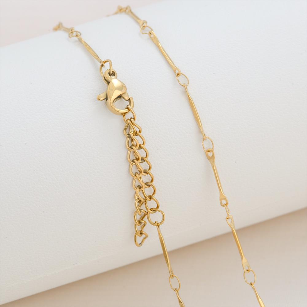 Élégant Collier Chaîne Boîte en Acier Titane Plaqué Or 18 Carats pour Femmes