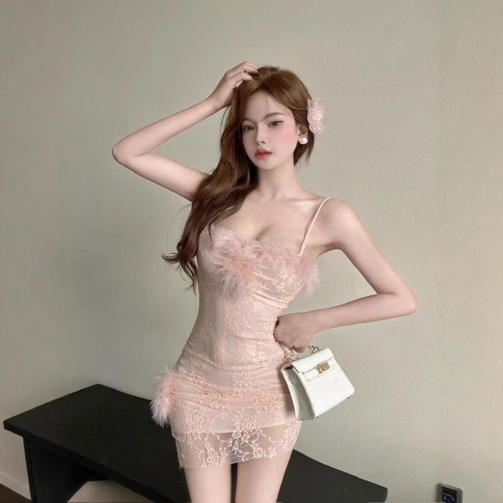 Fluffy Patchwork Lace Camisole Dress - Backless, Irregular Hem, Hip-Hugging Fit