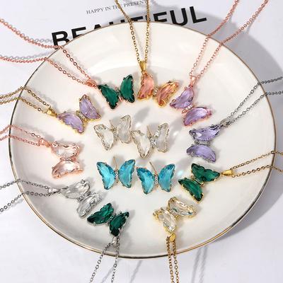 Acero de Titanio Dulce Colgante Diagonal Cristal Mariposa Collar Femenino Monstruo Eres Demasiado Hermoso Collar Mismos Accesorios