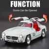 1:32 Scale 300SL C260L Toy Car Model Metal Body Rubber Tires sound light Pull Back Miniature Models Boys Gifts Collectibles