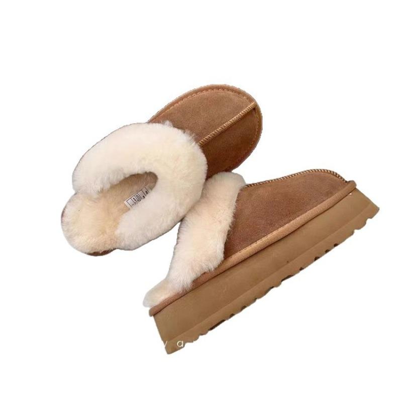 New Style Snow Boots, Cotton Shoes and Thick-soled Shoes for Women with Fleece Toe Caps and Half-slippers