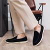 Fashion Men Loafers Business Shoes Suede Leather Soft Sole Male Casual Shoes Retro Flat Dress Shoes Moccasins Designer Slip on Men Shoe