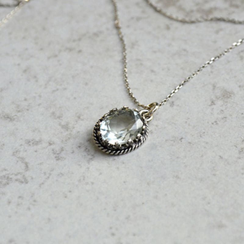 

martha in the garret couteau.green amethyst silver925