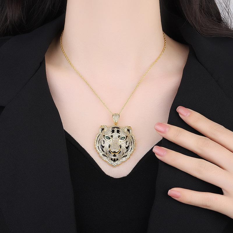 European and American necklaces women's creative micro-inlaid zircon platinum pendant men's and women's same tiger necklace