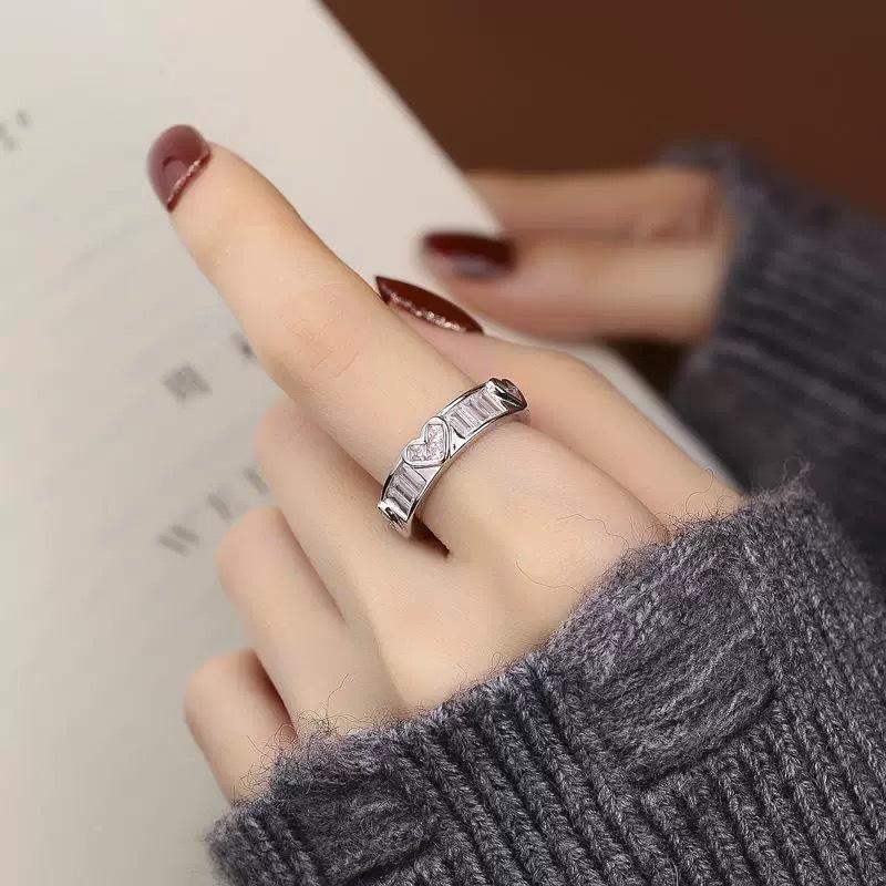 Micro-Inlaid Zircon Fashion Open Ring - Adjustable Luxury Index Finger Jewelry for Women