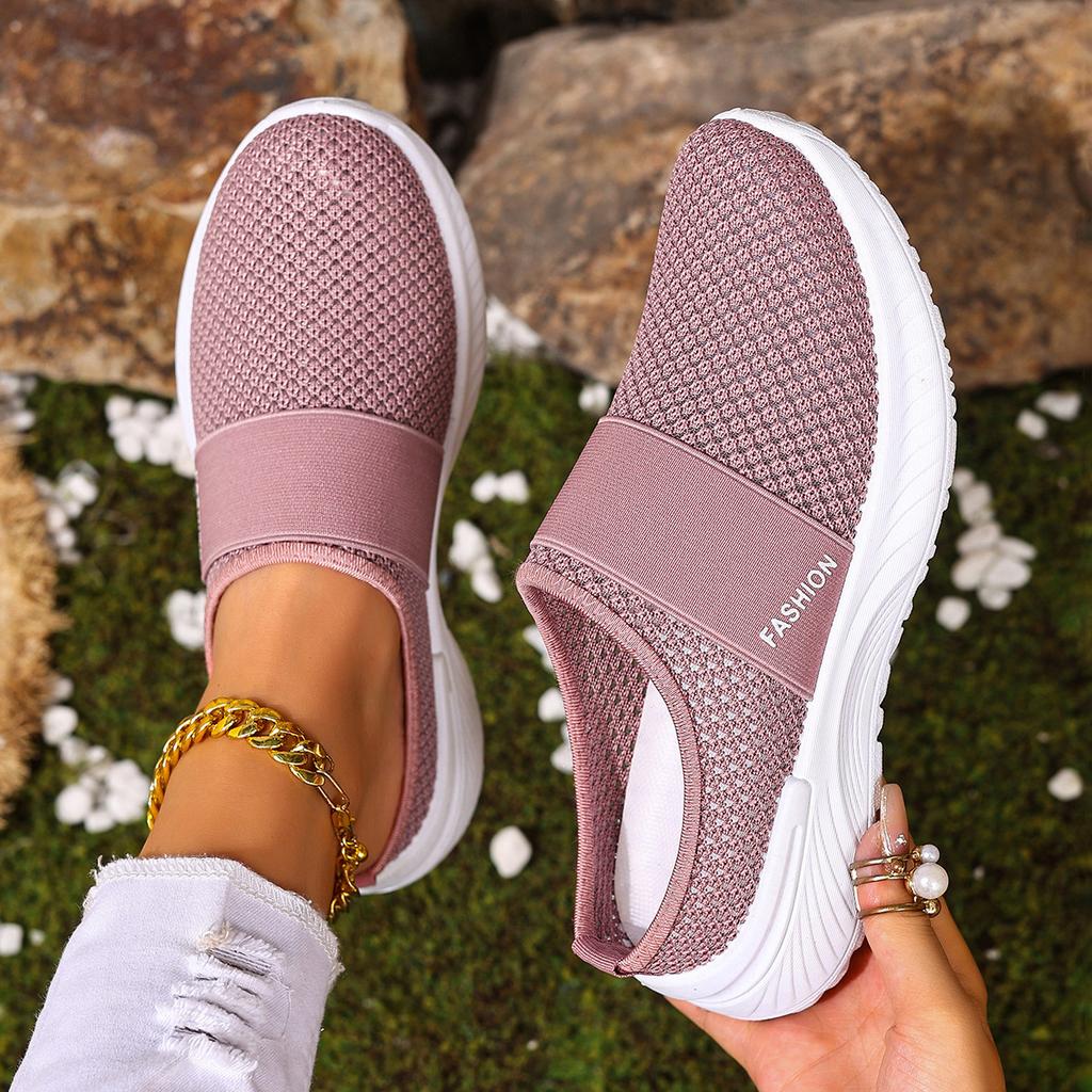 Spring and Summer Women's Shoes Plus Size Women's Breathable Mesh Slip-On Casual Sports Shoes
