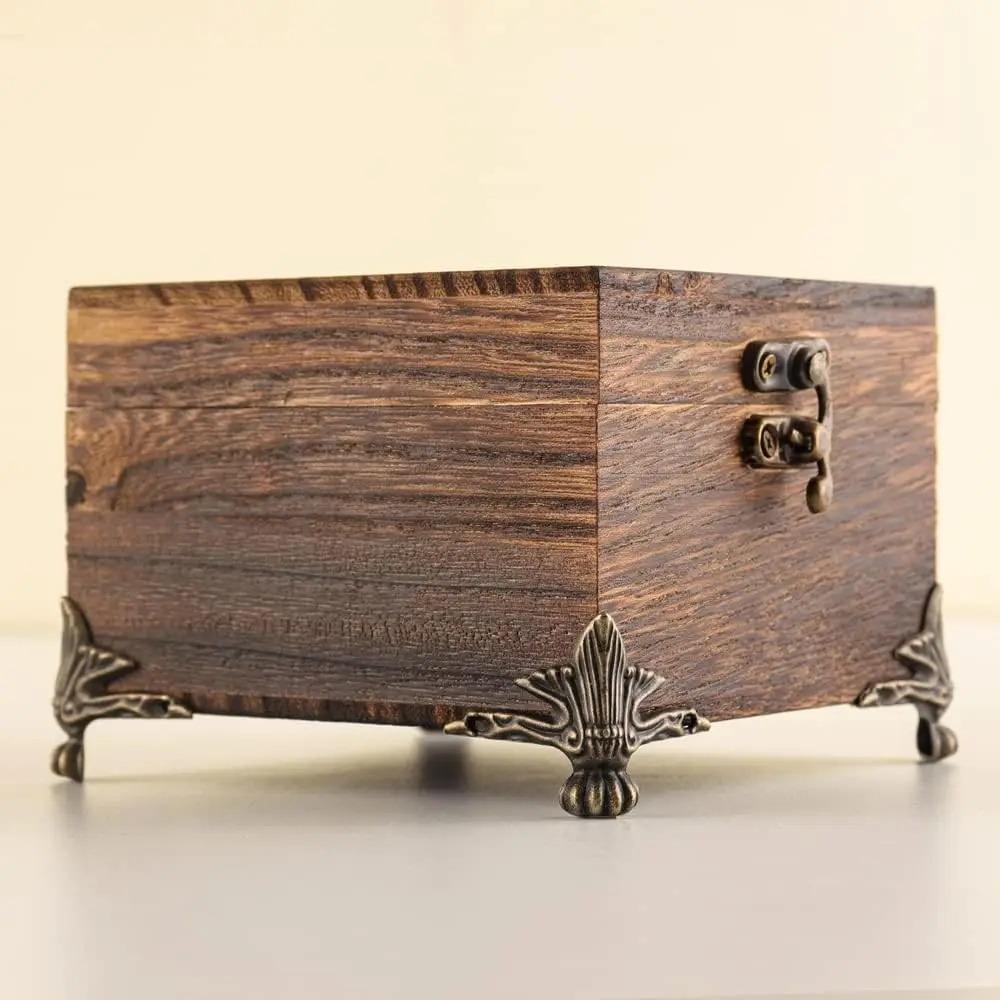 4PCS Retro Corner Protector Jewelry Box Wooden Box Retro Carving Foot Decoration Corner Protector Furniture Hardware Bracket