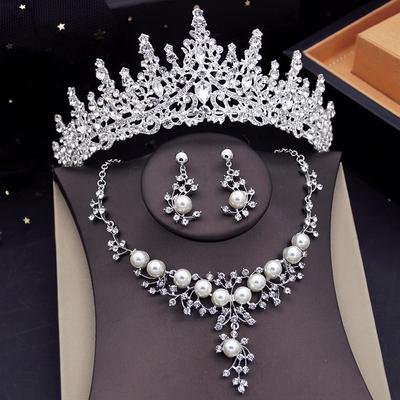 Regal Queen Crown Seturi de bijuterii de mireasă pentru femei Tiare Seara perle Colier Set de cercei Rochie de mireasă Set de bijuterii de mireasă