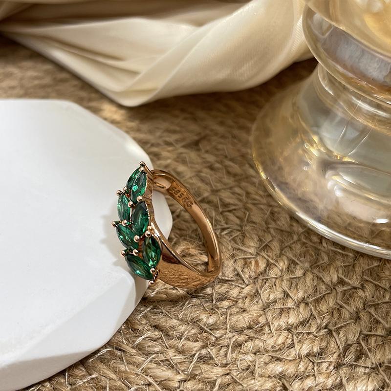 Vintage Green Zircon Leaf Rings For Women Rose Gold Color Luxury Ring Bride Wedding Fine Jewelry Gift