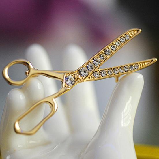 Lovely Handmade Rhinestone Scissor Gold-Plated Brooch Pin Jewelry Best Xmas Gift