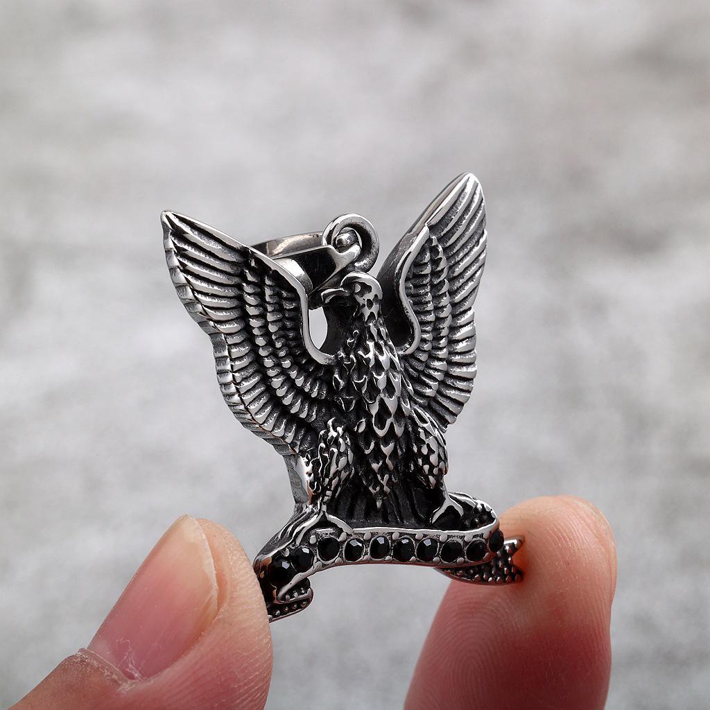 Retro Europäische Edelstahl-Edelstein-Einlage Unisex Anhänger Halskette