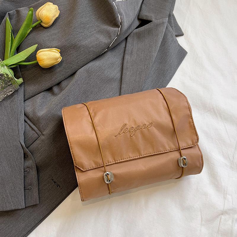 

Новая ленивая модная косметичка для путешествий на открытом воздухе, сумка для хранения туалетных принадлежностей, портативная большая вместительная сумка для туалетных принадлежностей с завязками 21x11x15cm коричневый