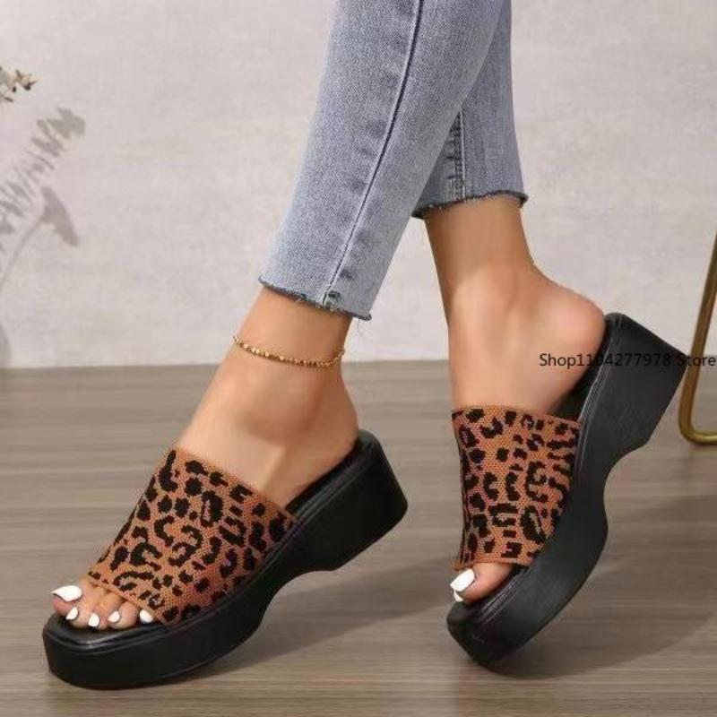 Fashion 2025 Wedge Shoes Low House Slippers Platform Rubber Flip Flops Slides Women Heels Leopard Hawaiian High Rome PU Leopard Fabric
