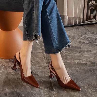 Damenmode Stiletto-Sandalen Frühling Neu Spitzschuh Flache Öffnung Metallschnalle Rutschfest Hohe Absätze