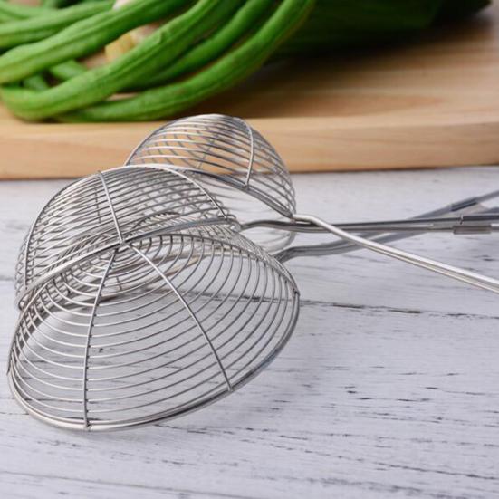 Łyżka cedzakowa Długi uchwyt odporny na oparzenia Odporny na ciepło Można myć w zmywarce Łatwy do czyszczenia Filtrujący Stal nierdzewna Skimmer do pikantnych smażonych klusek