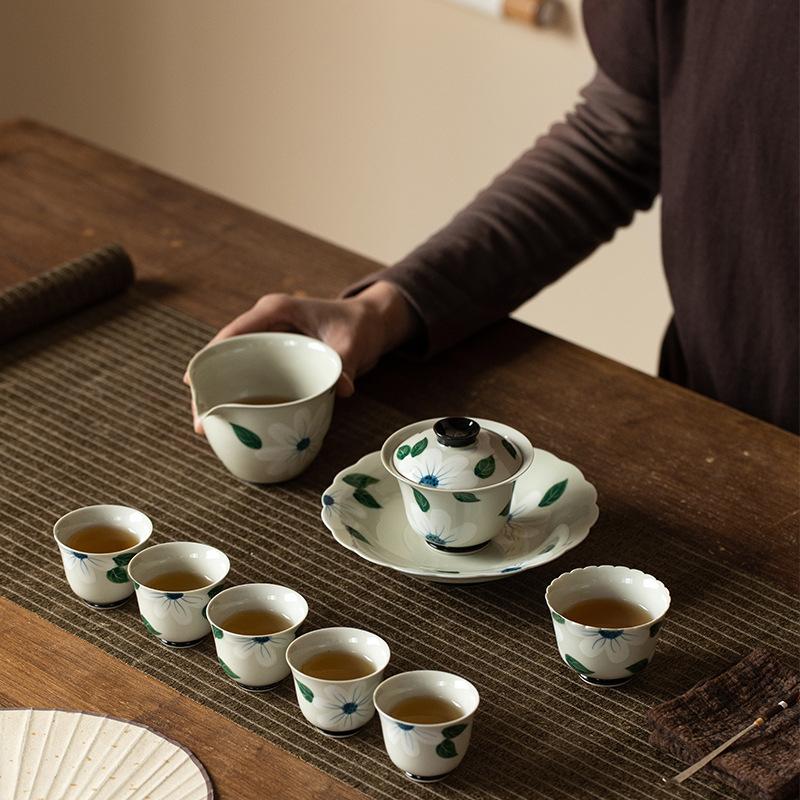 Pure Hand-painted Tea Set Luxury Retro Gaiwan Tea Cup Gift Box Household Ceramic Kung Fu Tea Set Gift