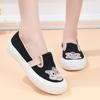 National style embroidered shoes 2025 ****** and autumn one-pedal old ******* cloth shoes women's single shoes breathable s**t sole comfortable mothe