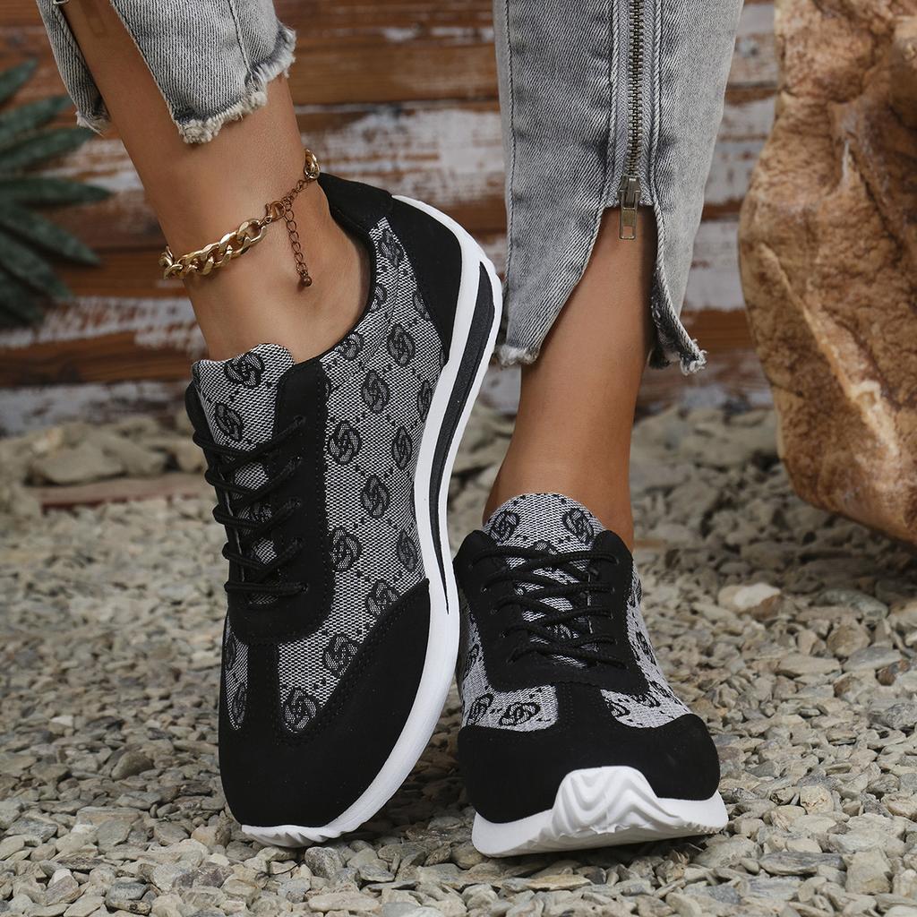 Fashion Women Sneakers Spring Autumn New Fashion Versatile Minimalist Flat Sneakers Women Casual Lace Up Outdoor Walking Shoes for Women