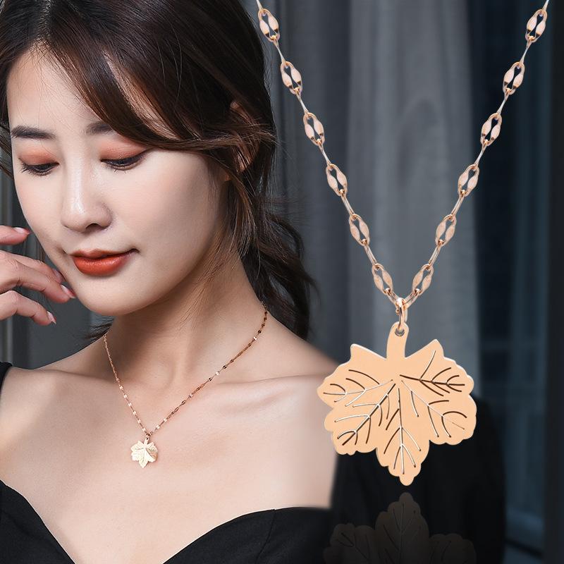 Douyin Same One-Leaf Rich Necklace Rose Gold Maple Tree Collarbone Chain Personalized Niche Accessories