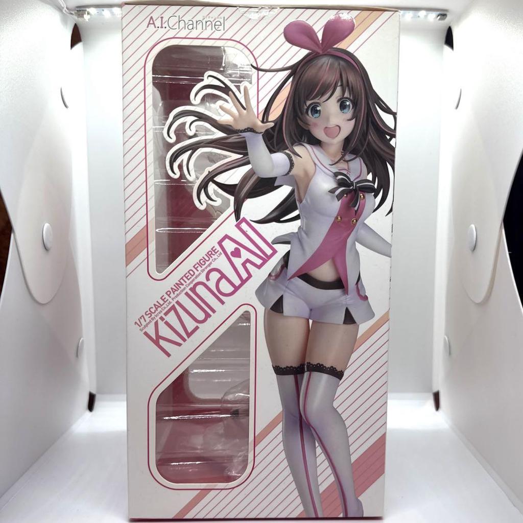 [USED] Kizuna AI figure