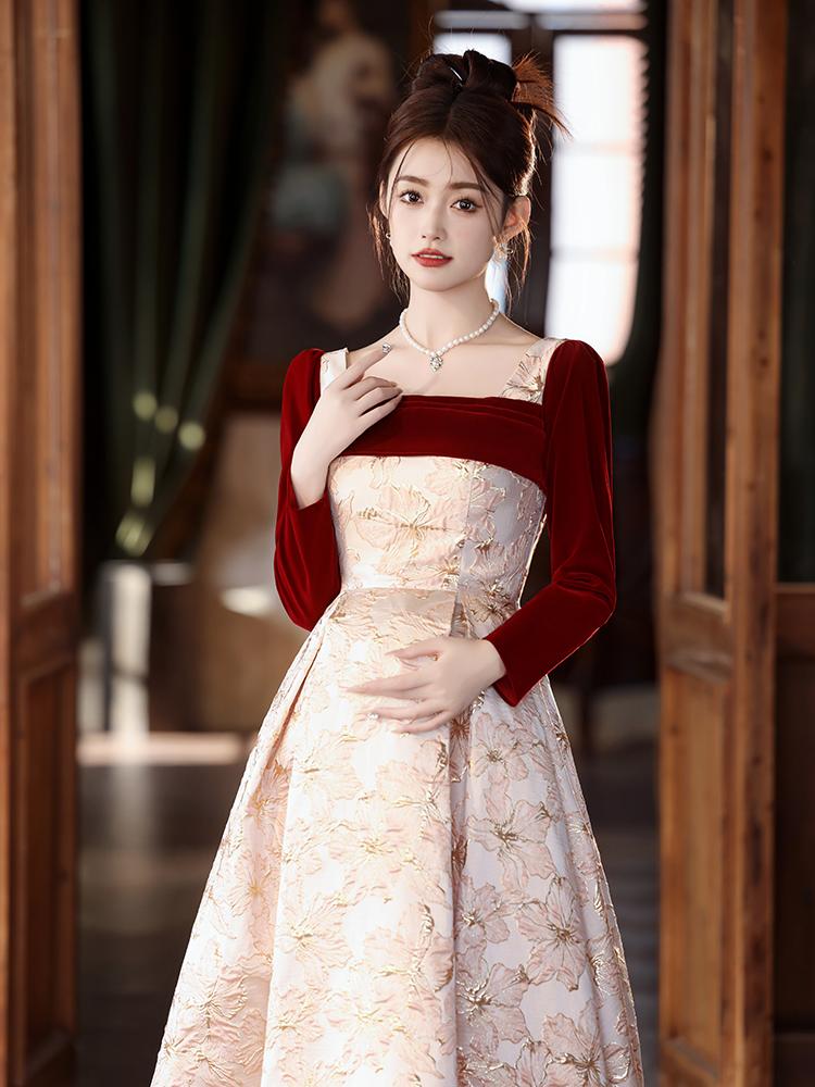 Elegant Long Sleeve Velvet Wedding Dress for Pregnant Women High Waist A-Line Skirt Formal Evening Gown Perfect for Engagemen...