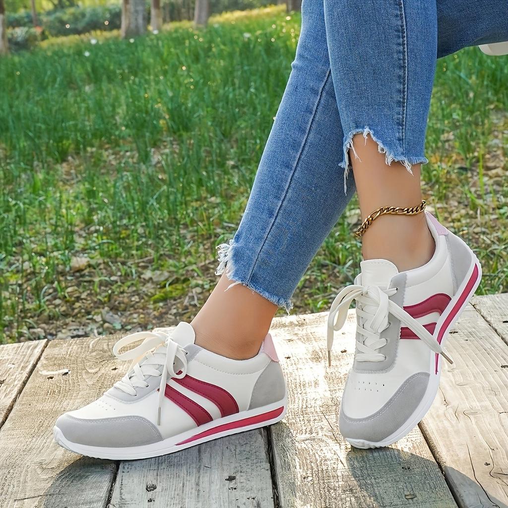 Ladies' Fashionable Contrasting Sports Shoes, Lightweight EVA Sole Skateboard Shoes, All Season Low Cut Lace Up Casual Shoes, Flat Head