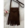 Una Borsa per Telefono di Nicchia e di Fascia Alta, Una Piccola Borsa a Spalla, Una Piccola Borsa Quadrata e Una Semplice Borsa a Tracolla Singola